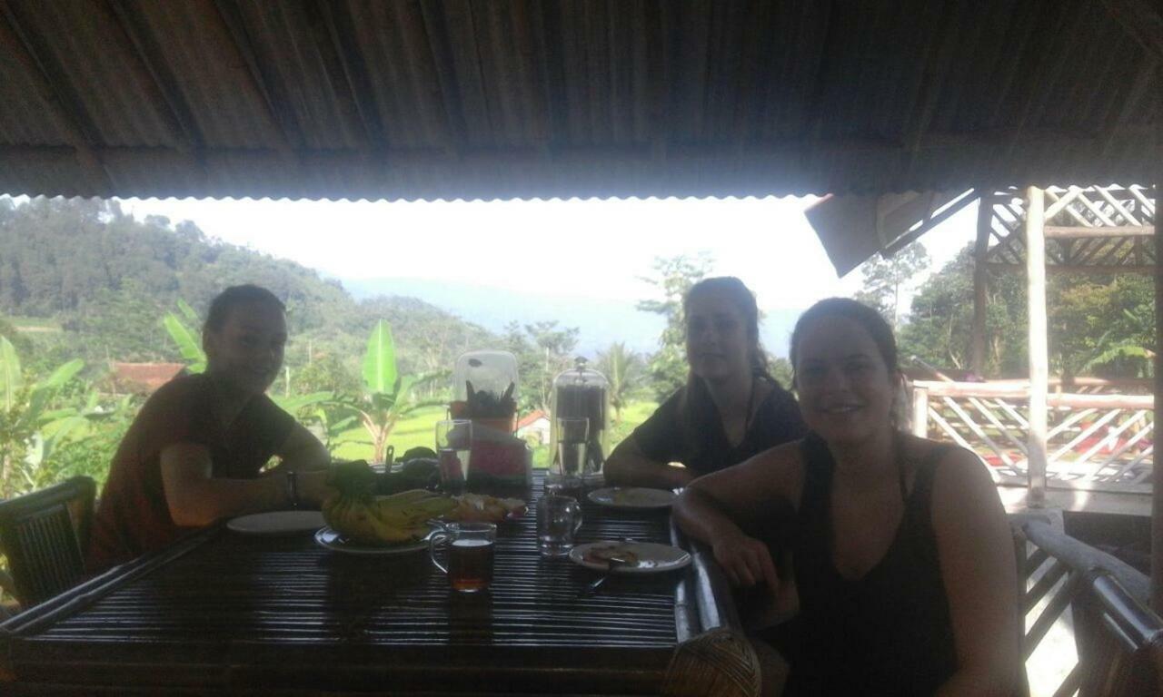 De Salak Homestay Bogor Luaran gambar